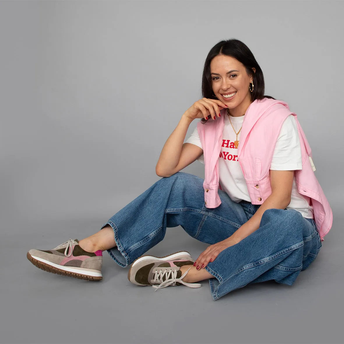 Cinda Khaki