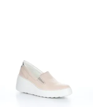 DECA459FLY Mavick  Rose Slip-on Trainers