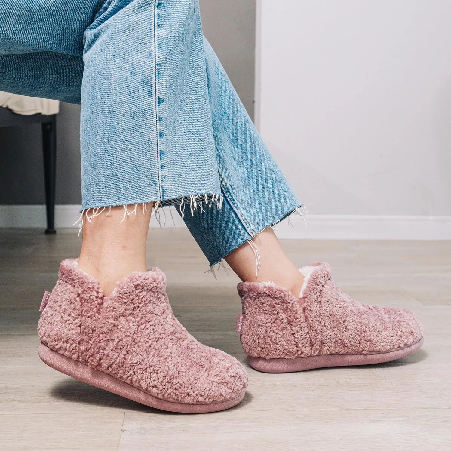 FamilyFairy Bootie Slippers for Women Warm House Shoes Memory Foam Indoor Outdoor Fuzzy Boots with Rubber Sole