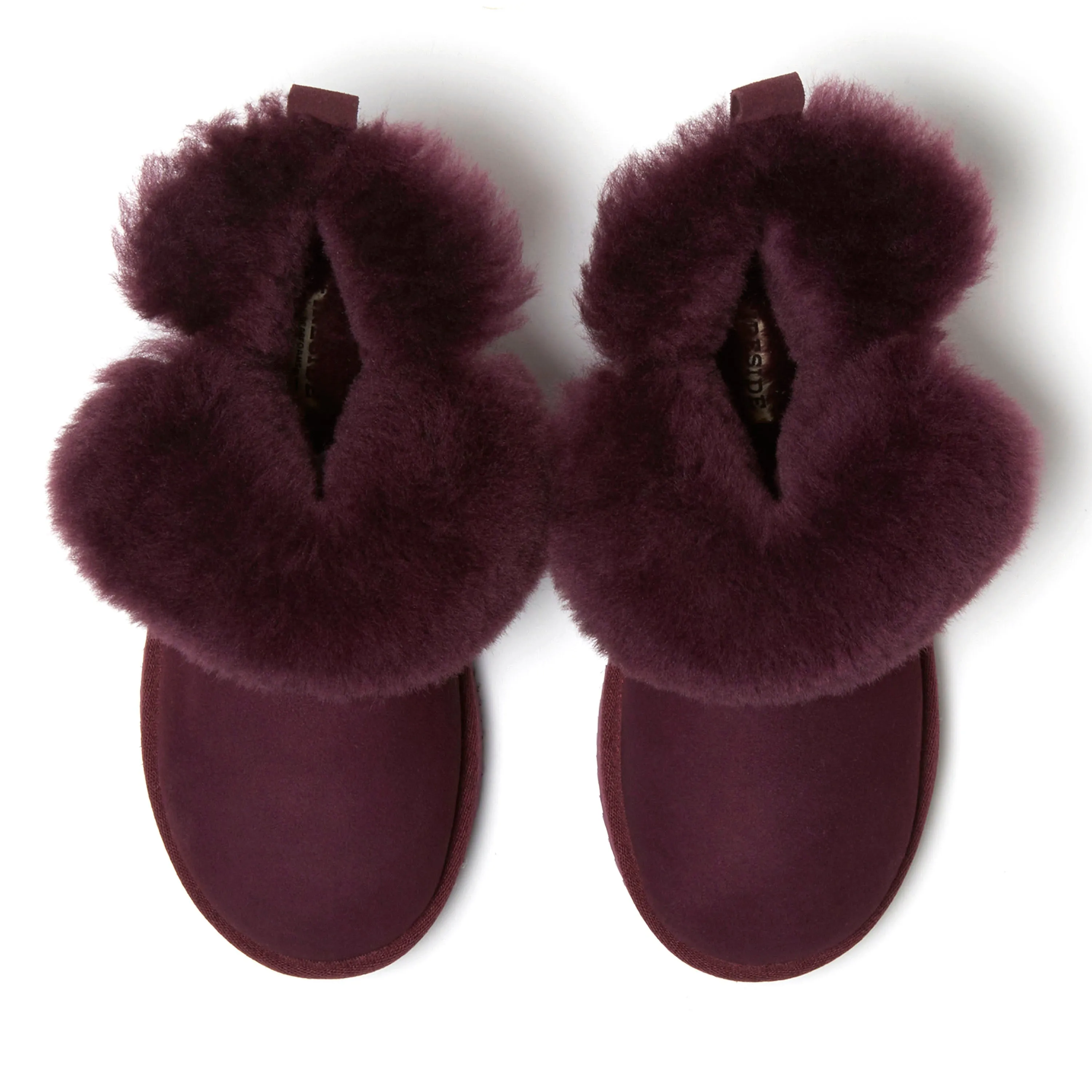 Fireside By Dearfoams Women's Perth Genuine Shearling Foldover Boot