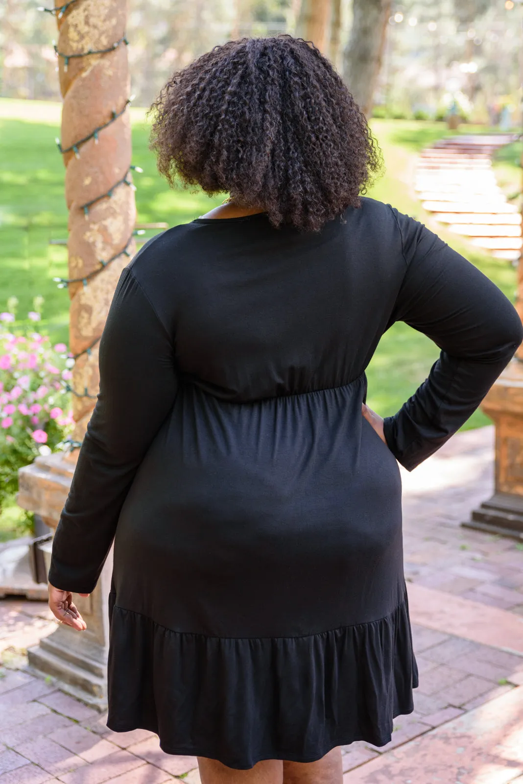 Full Attention V Neck Long Sleeve Dress In Black - 9/29/2022