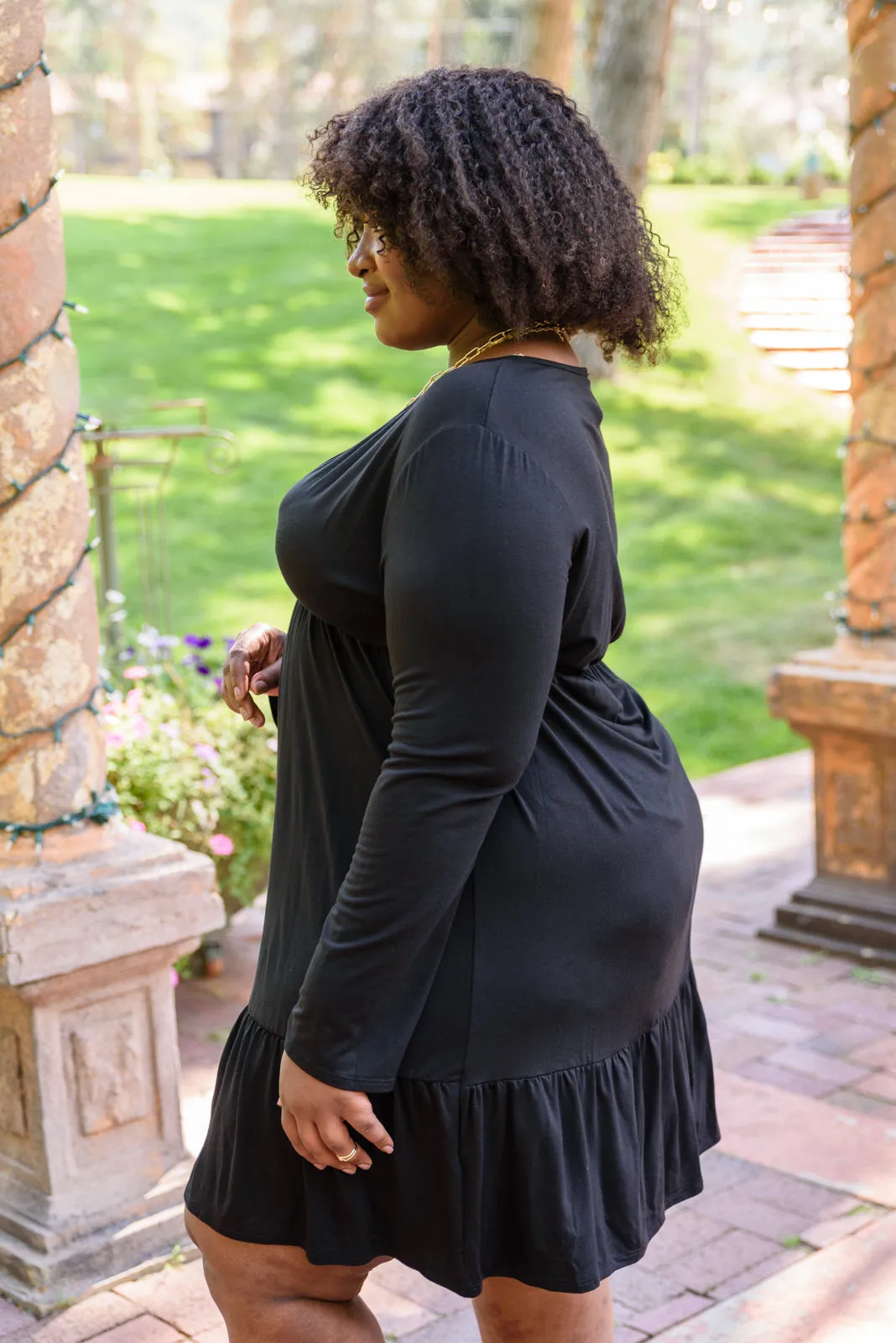 Full Attention V Neck Long Sleeve Dress In Black - 9/29/2022