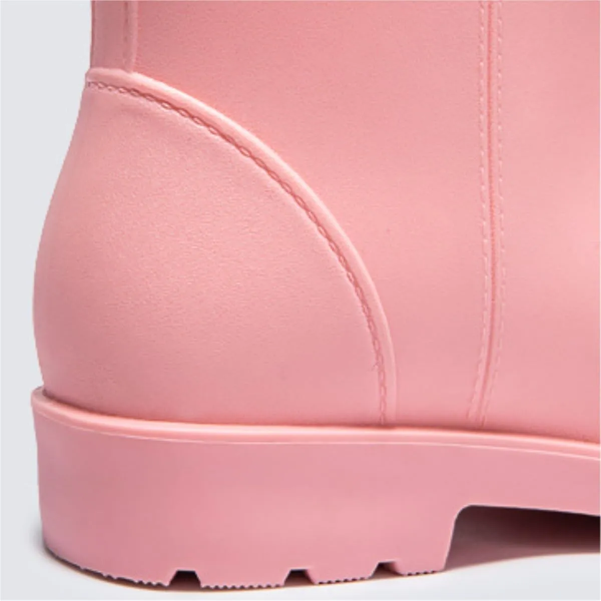 Outdoor Work Booties Women's Mid Tube Rain Boots Summer Non Slip Waterproof Outdoor Water Shoes Outdoor Gardening Work