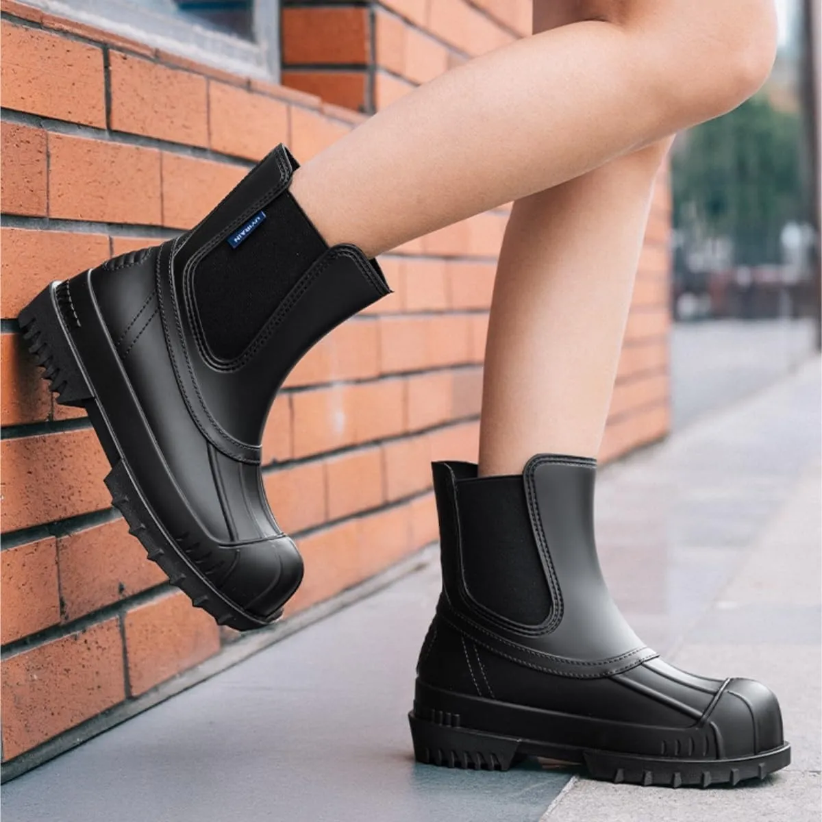 Outdoor Work Booties Women's Waterproof Mid Tube Rain Boots For Outdoor Wear And Non Slip Rubber Shoes Outdoor Gardening Work