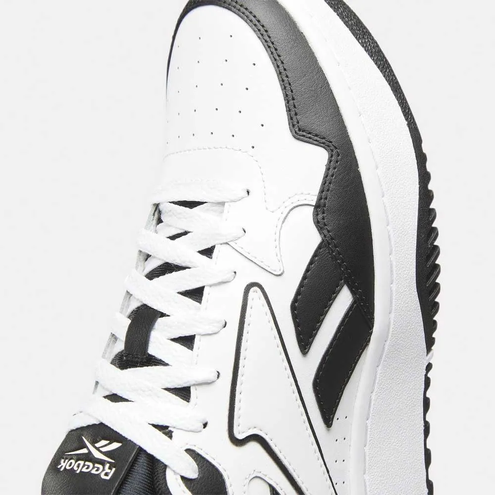 Reebok Unisex-Adult ATR Chill Sneaker