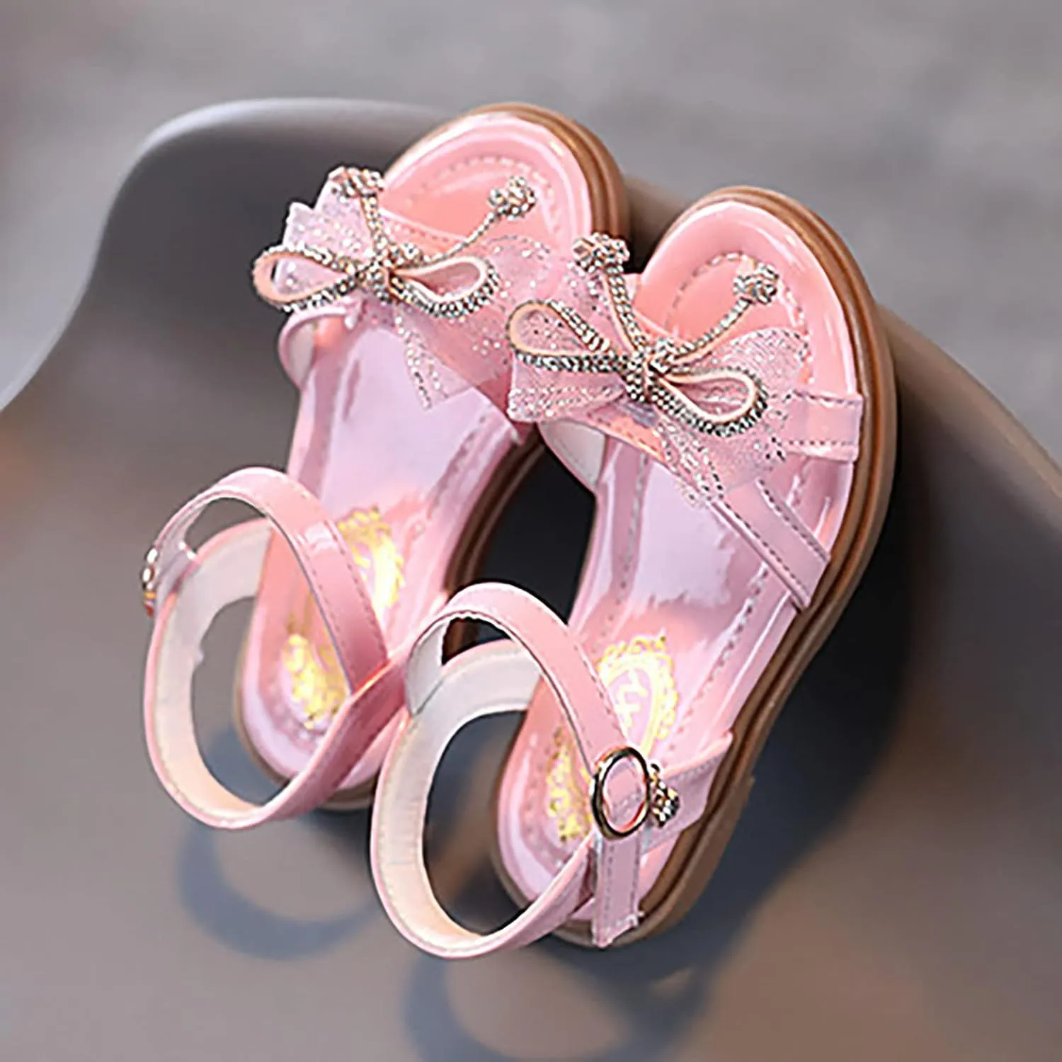 Sandals for Girls Open Toe Rhinestone Bowknot Princess Flat Dress Up Shoes 2025 Summer Trendy Footwear with Strap