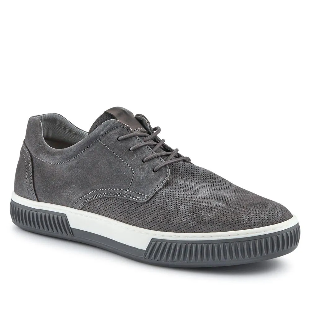 Seaford Suede Trainers - SEAFORD / 325 136