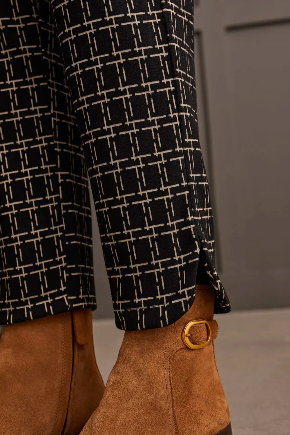 Tribal Brushed Knit Pull-On Ankle Pant Curved Hem