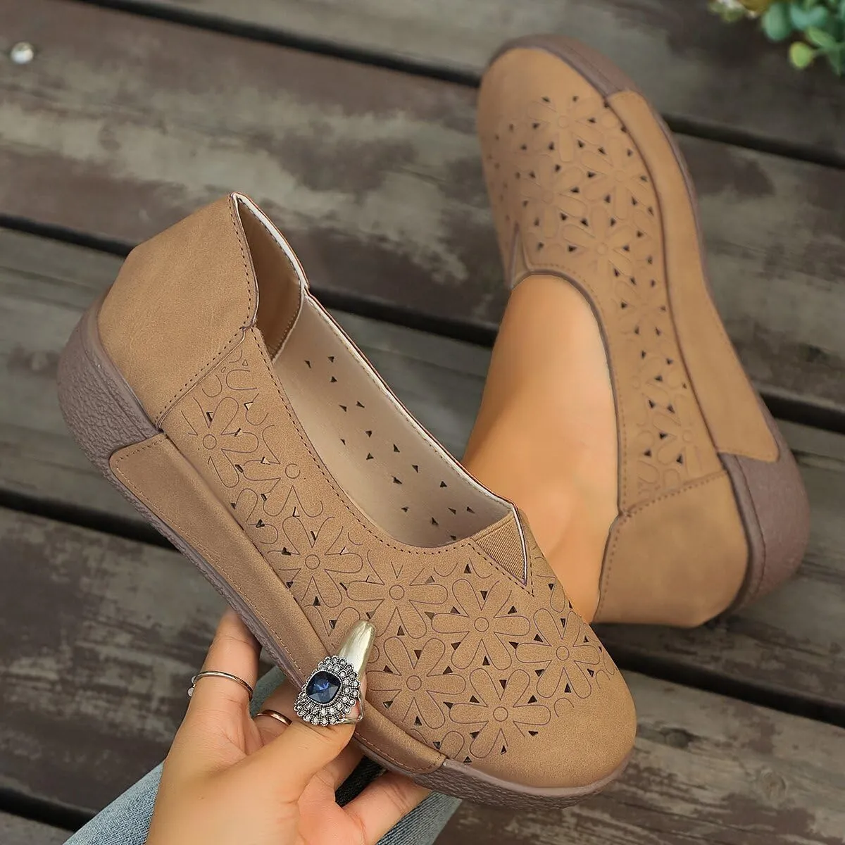 Womens Flat Sandals Summer Closed Toe Mesh Slip On Sandals Hollow Out Flower Breathable Shoes, Comfortable Espadrilles Flats Round Toe Casual Dress Flats Trendy Lazy Loafers for Women