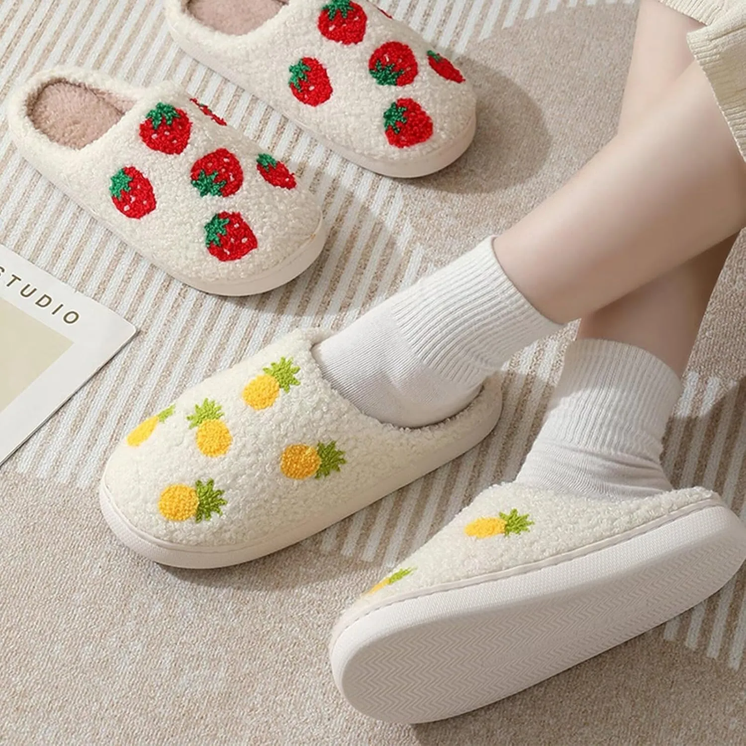 Women's Men's Cute Evil Eyes Slippers Strawberry Slippers Fuzzy Plush Soft Warm Home Bedroom House Shoes
