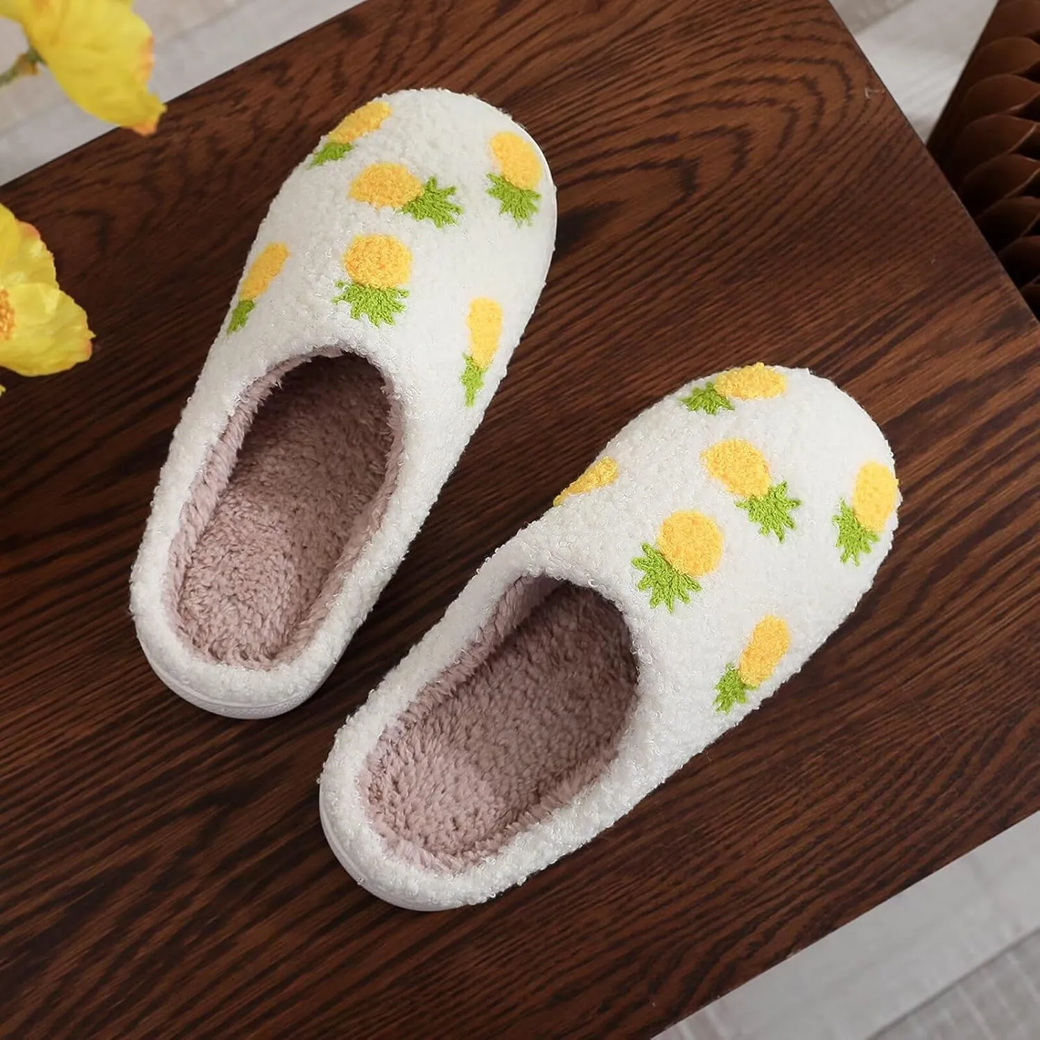 Women's Men's Cute Evil Eyes Slippers Strawberry Slippers Fuzzy Plush Soft Warm Home Bedroom House Shoes