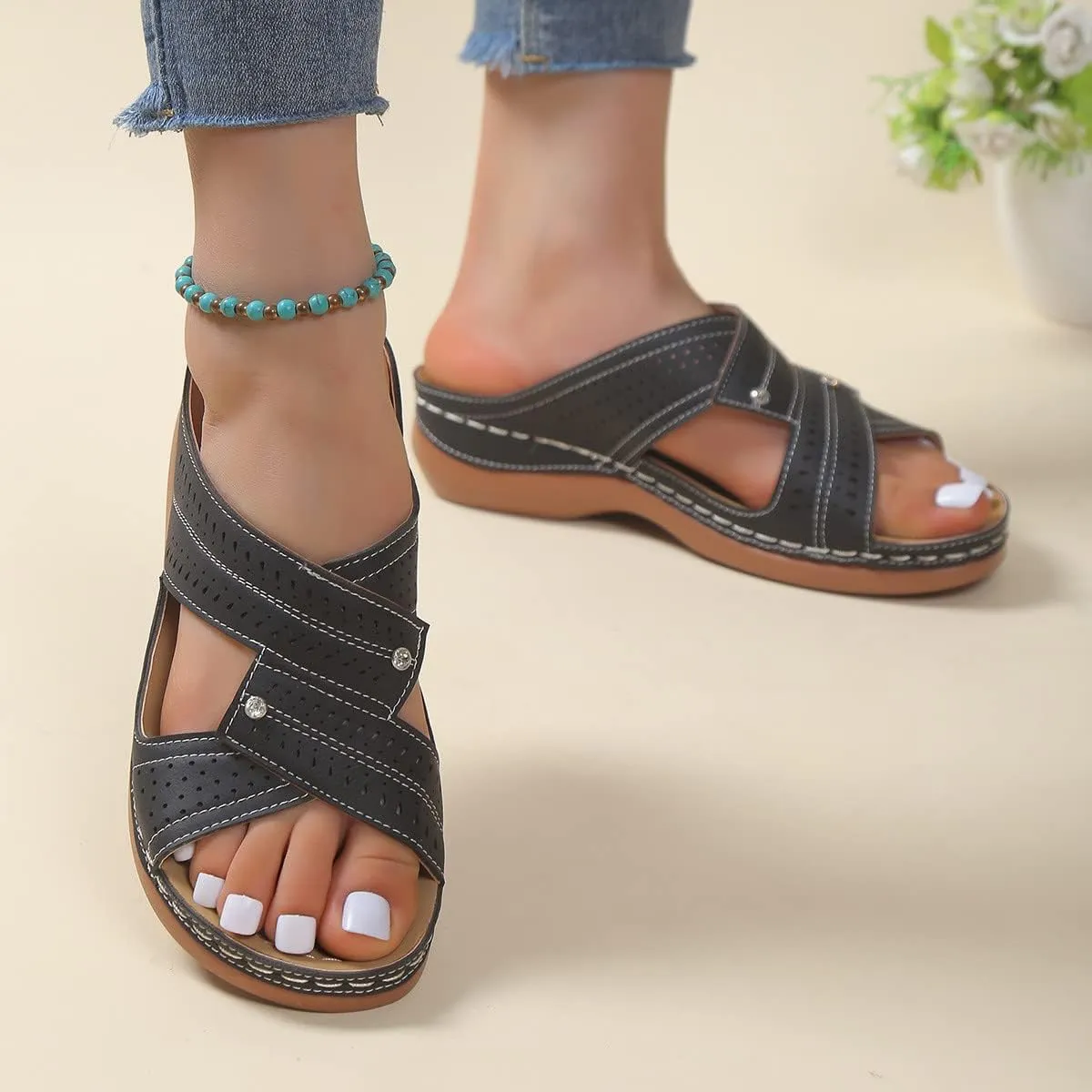 Women's Slippers Dressy Summer Comfortable Slides Wedge Sandals Hollow Non Slip Bathroom Shower Shoes Sandals Beach Walking Shoes for Summer Outdoor Casual